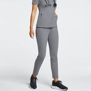 Jaanuu yoga scrub pants